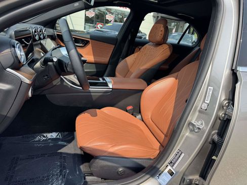 Used 2022 Mercedes-Benz C 300 4MATIC Sedan w/ Pinnacle Trim Package image 19