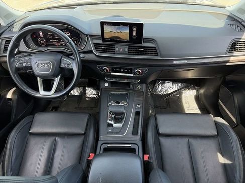 Used 2018 Audi Q5 Prestige w/ Prestige Package image 17