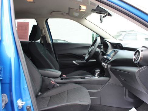 Used 2023 Nissan Kicks SV FWD image 13