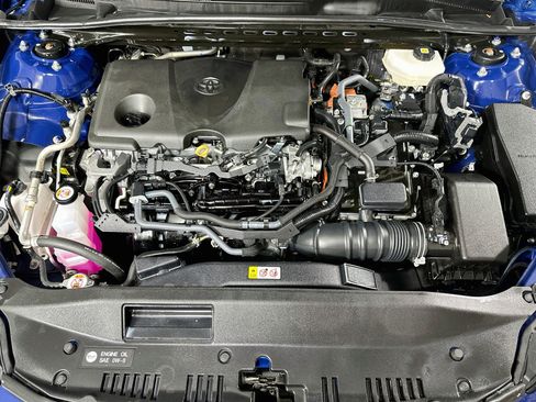 Used 2025 Toyota Camry LE FWD image 27