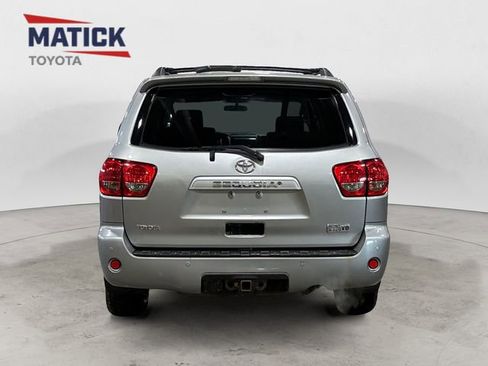 Used 2008 Toyota Sequoia SR5 AWD/4WD image 6