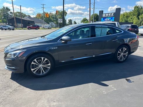 Used 2017 Buick LaCrosse Essence image 1