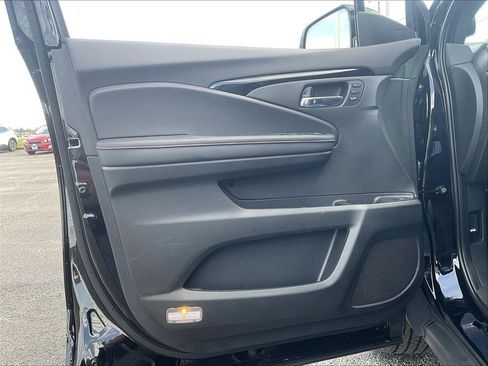 New 2026 Honda Ridgeline Black Edition image 26