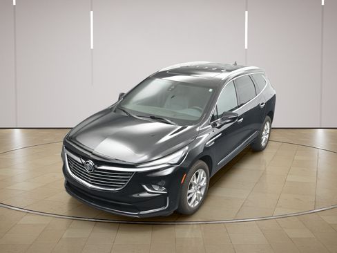 Used 2023 Buick Enclave Premium w/ Experience Buick Package FWD image 33