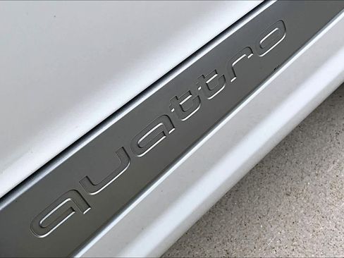 Used 2017 Audi Q7 3.0T Premium Plus image 15