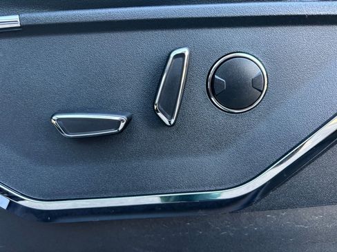 Used 2023 Ford F150 Lariat w/ Equipment Group 502A High image 26