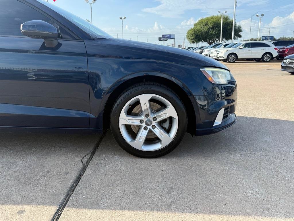Used 2018 Audi A3 2.0T Premium FWD image 9