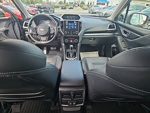 Used 2020 Subaru Forester Limited image 14