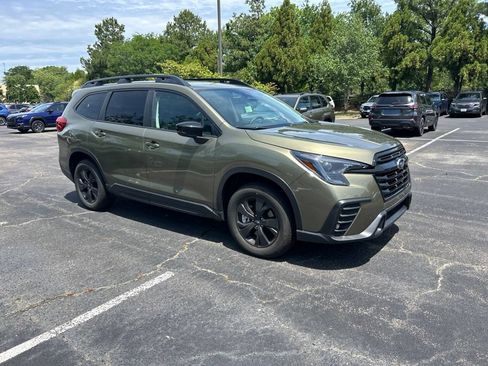 Used 2026 Subaru Ascent Premium AWD/4WD image 1