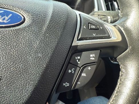 Used 2016 Ford Edge Titanium w/ Technology Package AWD/4WD image 11
