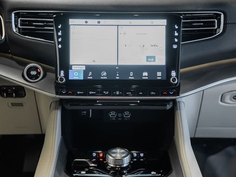 New 2026 Jeep Grand Wagoneer 4WD image 23