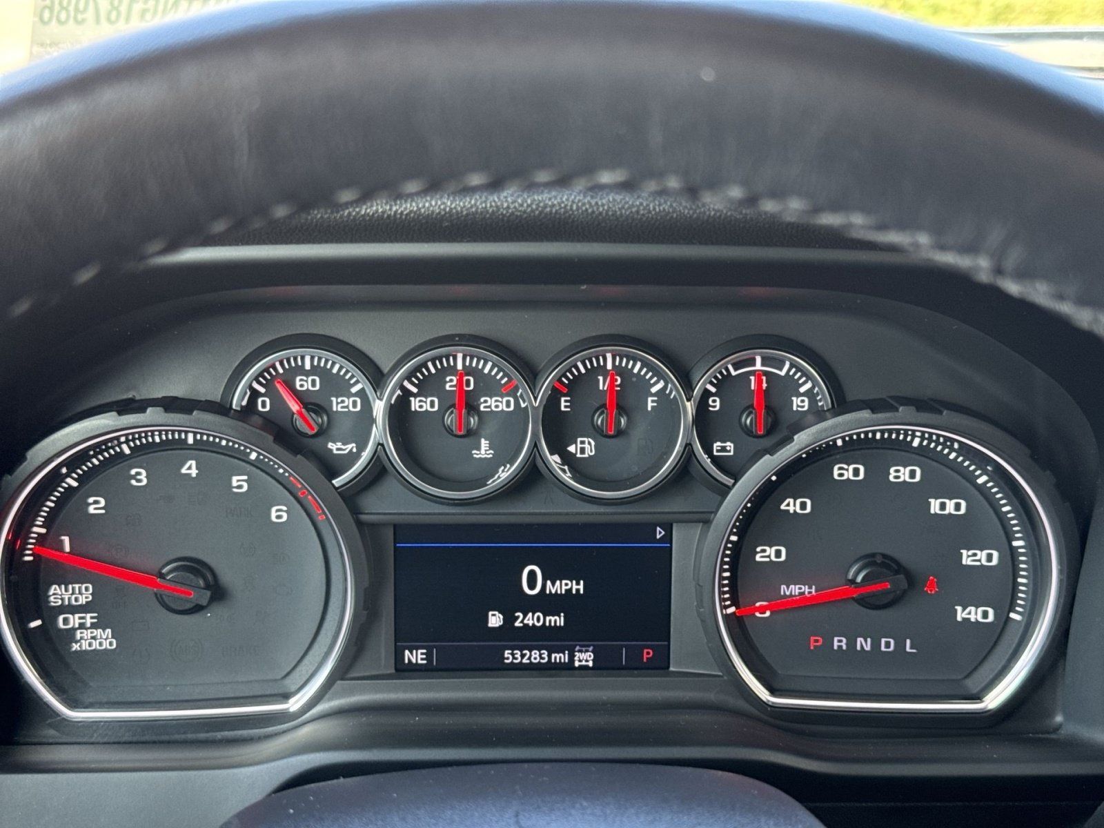 Used 2022 Chevrolet Silverado 1500 LT AWD/4WD image 17