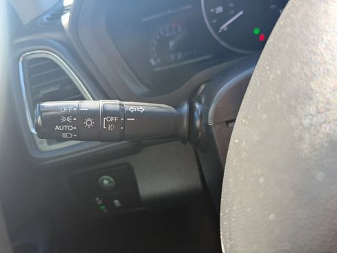 Used 2022 Honda HR-V EX image 16