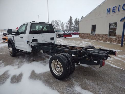 Used 2024 Ford F550 4x4 Regular Cab Super Duty image 3