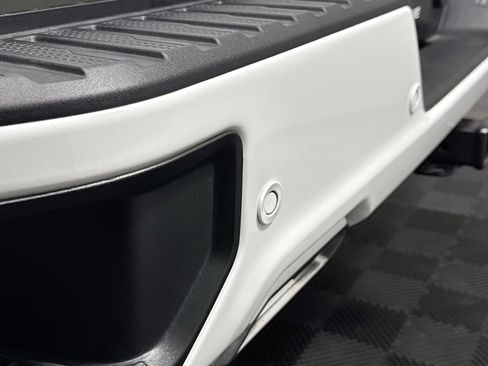 Used 2022 GMC Sierra 1500 AT4 w/ AT4 Premium Package image 22