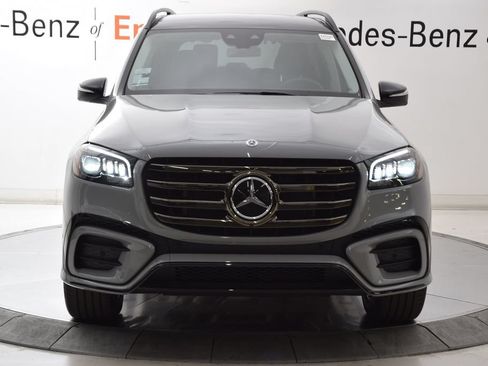 New 2026 Mercedes-Benz GLS 450 4MATIC image 9