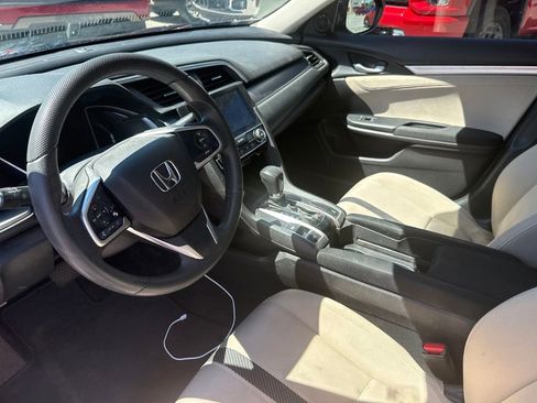 Used 2017 Honda Civic EX image 8