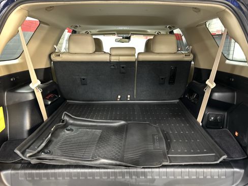 Used 2024 Toyota 4Runner Limited RWD image 34