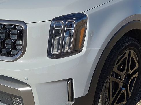 Used 2023 Kia Telluride SX X-Line image 10