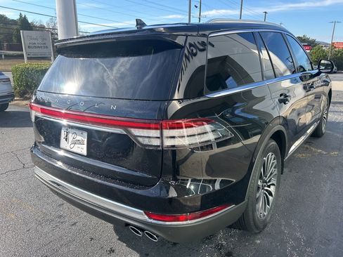 Used 2022 Lincoln Aviator Reserve w/ Elements Package Plus image 7
