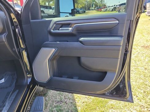 Used 2024 Chevrolet Silverado 3500 High Country AWD/4WD image 34
