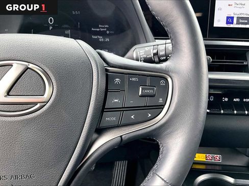 Certified 2025 Lexus UX 300h FWD w/ Accessory Package (Z1) image 22