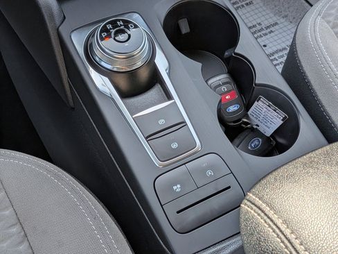 Used 2020 Ford Escape SE AWD/4WD image 19