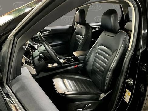 Used 2018 Ford Edge SEL w/ Equipment Group 201A image 13