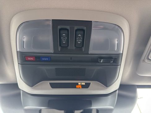 New 2026 Subaru Crosstrek 2.0i Premium image 19