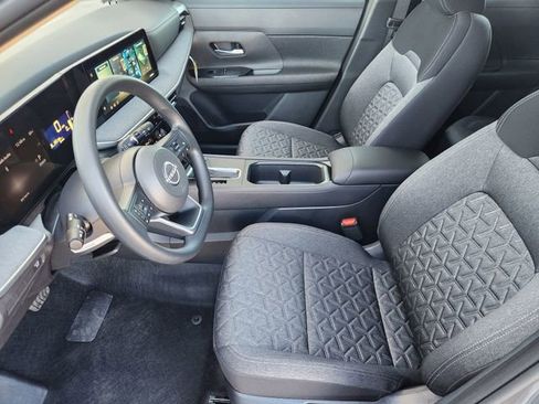 New 2026 Nissan Kicks SV image 9