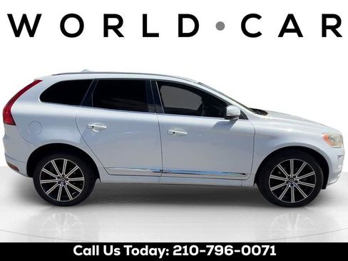 Used 2016 Volvo XC60 T6 Platinum image 2