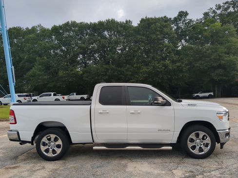 Used 2022 RAM 1500 Big Horn RWD image 2
