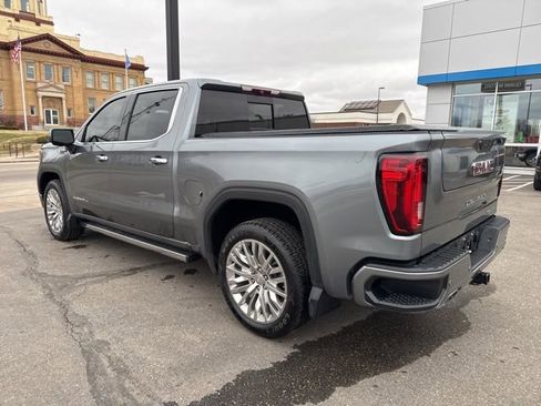 Used 2019 GMC Sierra 1500 Denali w/ Denali Ultimate Package AWD/4WD image 3