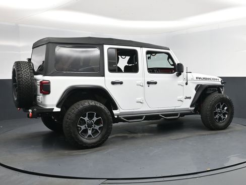 Used 2018 Jeep Wrangler Unlimited Rubicon w/ LED Lighting Group image 4