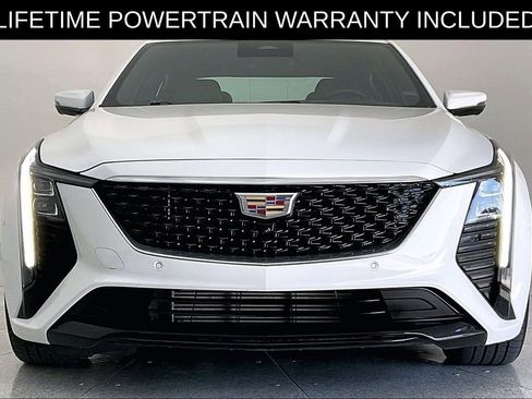 Used 2025 Cadillac CT5 Premium Luxury image 5