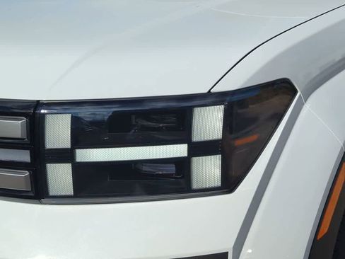 New 2026 Hyundai Santa Fe SE image 11