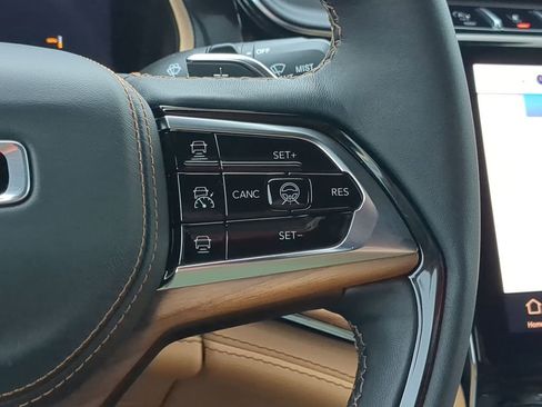 New 2025 Jeep Grand Cherokee L Summit image 21