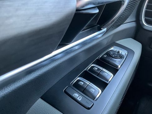 Used 2023 Kia Telluride EX X-Line AWD/4WD image 19