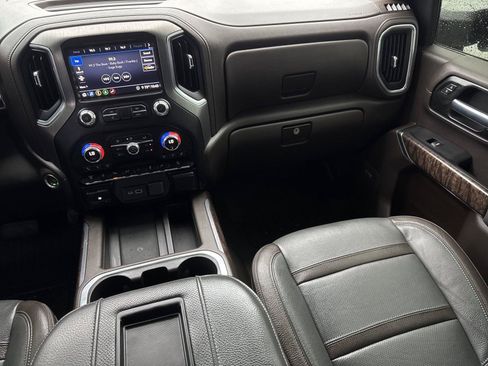 Used 2020 GMC Sierra 2500 Denali w/ Denali Ultimate Package AWD/4WD image 16