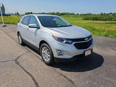 Used 2020 Chevrolet Equinox LT AWD/4WD image 2