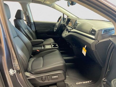 New 2026 Honda Odyssey EX-L image 16