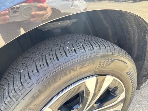 Used 2024 Toyota bZ4X XLE image 32