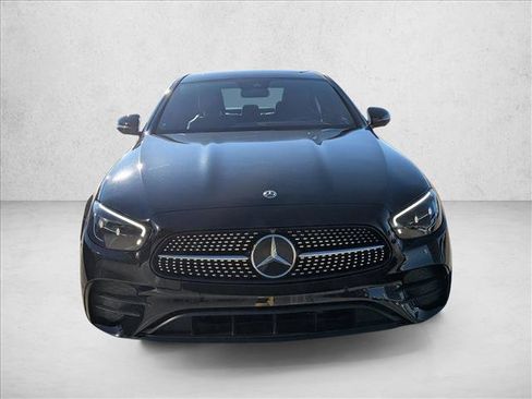 Used 2022 Mercedes-Benz E 350 Sedan image 2