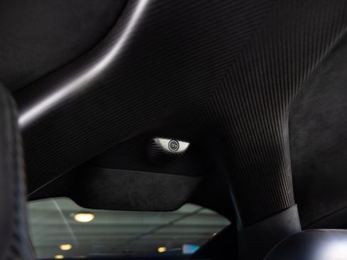 Used 2020 McLaren 620R RWD image 63