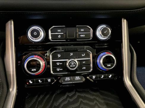 Used 2023 GMC Yukon Denali w/ LPO, Floor Liner Package image 24