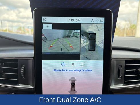 Used 2022 Ford Explorer Limited w/ Limited Technology Package image 24