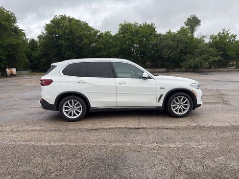 Used 2022 BMW X5 xDrive45e w/ Climate Comfort Package AWD/4WD image 5