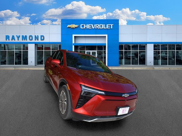 Used 2024 Chevrolet Blazer EV LT AWD/4WD image 9