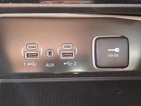 Used 2022 Jeep Grand Cherokee L Laredo image 25