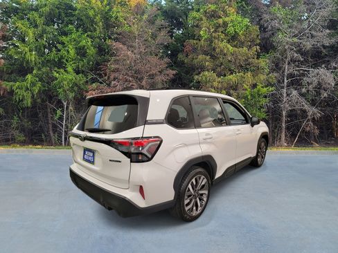 New 2026 Subaru Forester Touring AWD/4WD image 16